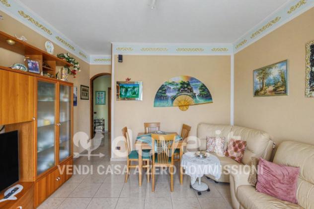 Appartamento di 100 m² con 3 locali e box auto in vendita a Novara