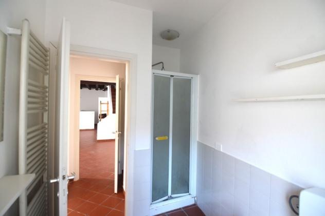 TRILOCALE SU DUE LIVELLI PARZIALMENTE ARREDATO IN CENTRO LECCO – ZONA PEDONALE - Foto 16