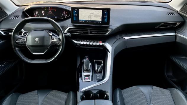 PEUGEOT 5008 1.5 ALLURE 131CV - SETTE POSTI, FULL LED, NEOPATENTATI - Foto 9