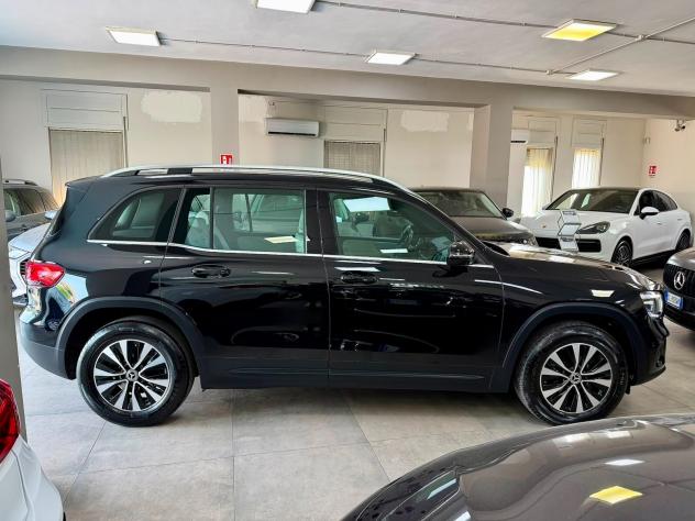 Mercedes GLB 180D Automatic Sport Plus 2023 - Foto 8