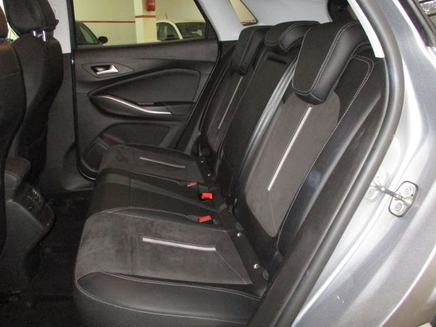 Opel Grandland 1.6 PHEV GSe AWD ULTIMATE (300CV) UNIPROPRIETARIO - Foto 8