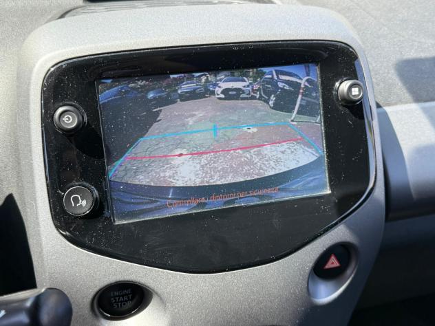 Toyota Aygo 1.0 72cv *AUTOMATICA* - Foto 10