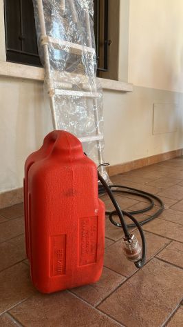 Scaletta per plancetta e serbatoio per motore fuori bordo - Foto 5
