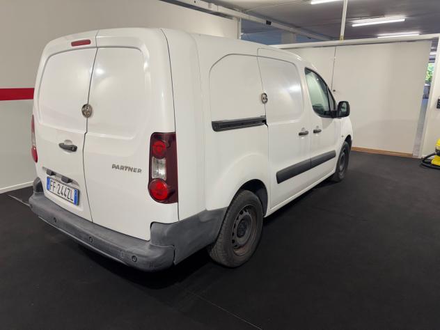 Peugeot Partner BlueHDi 100 L1 Furgone Premium - Foto 4