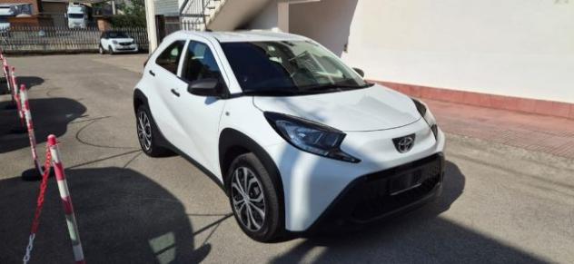 TOYOTA Aygo X 1.0 VVT-i 72 CV 5 porte Active rif. 24077458 - Foto 4