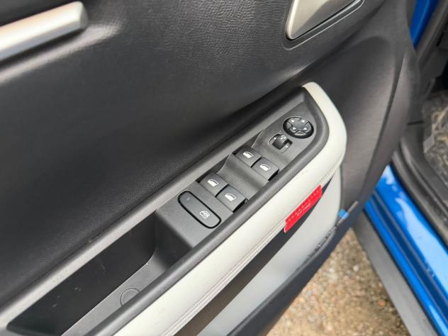 Citroën C3 C3 1.2 turbo Plus 100cv s&s - Foto 9