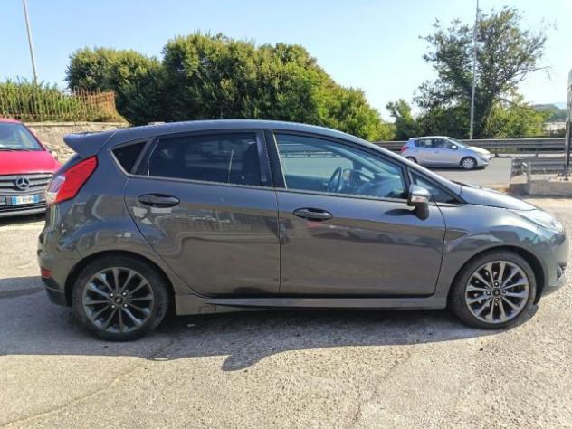 FORD Fiesta 1.5 TDCi 75CV 5 porte ST-Line rif. 23989432 - Foto 5