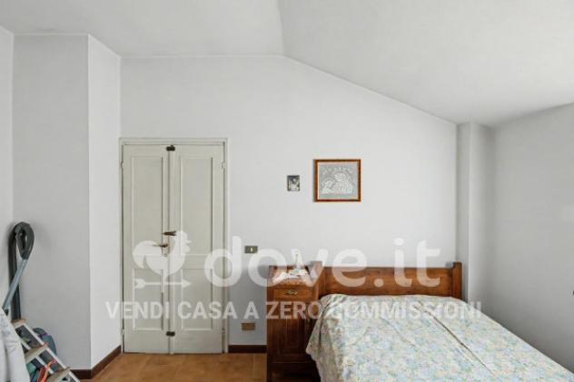 Villa di 144 m² con 4 locali in vendita a Angera - Foto 16