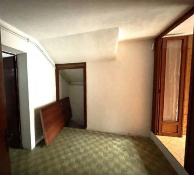 Immobile in asta di 404 m² con più di 5 locali e box auto in vendita a Gazzo - Foto 17