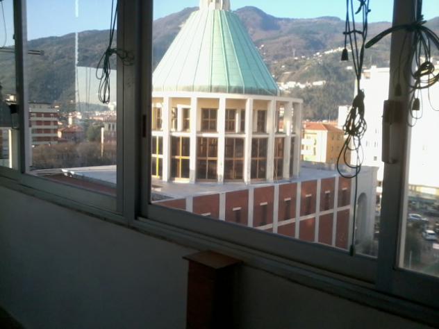 APPARTAMENTO di 4 vani e di 85 mq (MASSA - CENTRO) rif. V - OAFA - Foto 2
