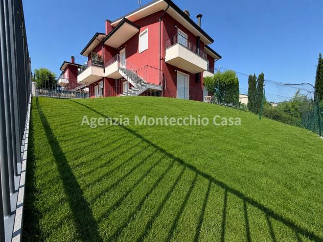 Una casa pronta da vivere, con una vista che conquista ogni giorno. - Foto 15