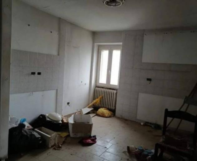 Immobile in asta di 190 m², box auto in vendita a Perugia - Foto 7