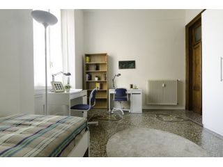 Affitto posto letto in stanza doppia, a sole studentesse