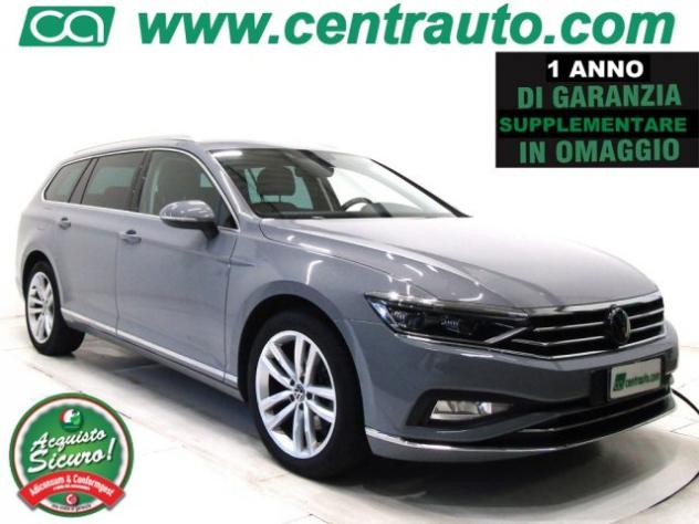 VOLKSWAGEN Passat Variant 2.0 TDI 4MOTION DSG Executive 200CV rif. 23153446