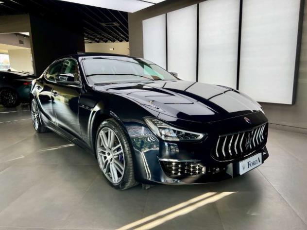MASERATI Ghibli S 3.0 V6 bt GranLusso 430cv auto my20, Tetto apr. rif. 23810113 - Foto 3