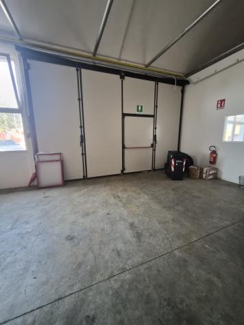 CAPANNONE di 360 mq (MONTEMURLO) rif. CA-SM - Foto 2