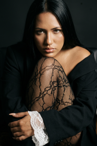 Gli altri vendono massaggi . . ** FELINA ** . . DONA PIACERE-BENESSERE-RELAX - Foto 4 Tel:3311958888