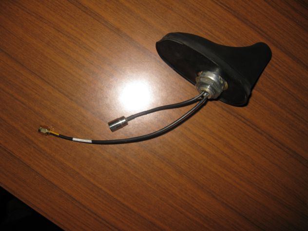 Antenna Combinata "SQUALO" per Auto..... GPS+GSM (Buon usato)