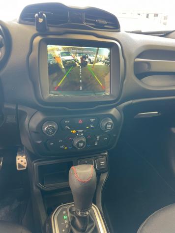 Jeep Renegade 1.3 T4 DDCT Limited - Foto 9