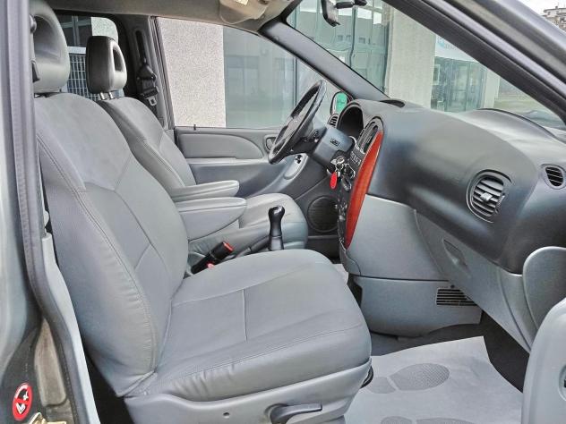 Chrysler Voyager 2.5 CRD 143Cv 7Posti*Pelle*Cruise - Foto 9