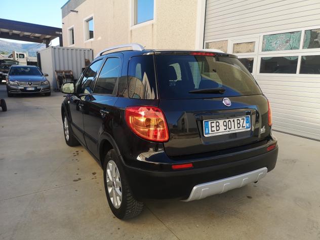 Fiat Sedici 2.0 MJT 16V DPF 4x4 Emotion - Foto 6