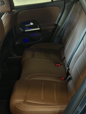 Mercedes-benz GLA 200 d Automatic Premium - Foto 9