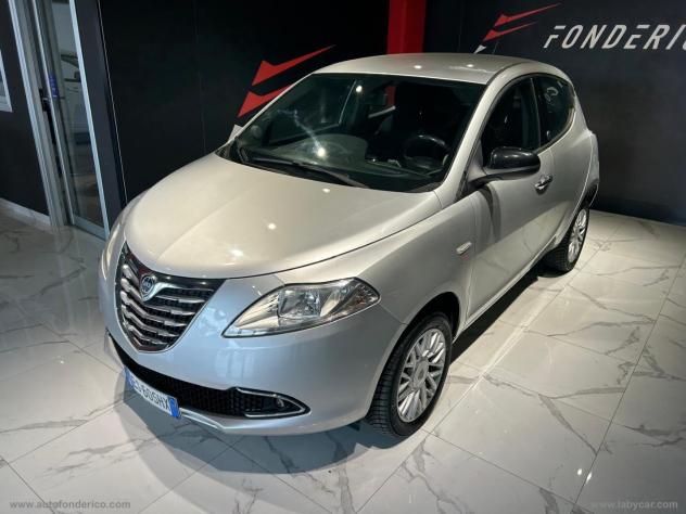 LANCIA Ypsilon 0.9 T.Air 85CV METANO 5p. Gold - Foto 2
