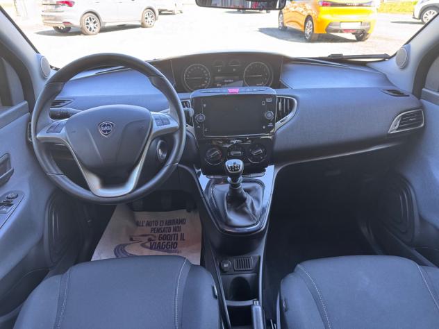 Lancia Ypsilon 1.0 Hybrid Gold - Foto 6