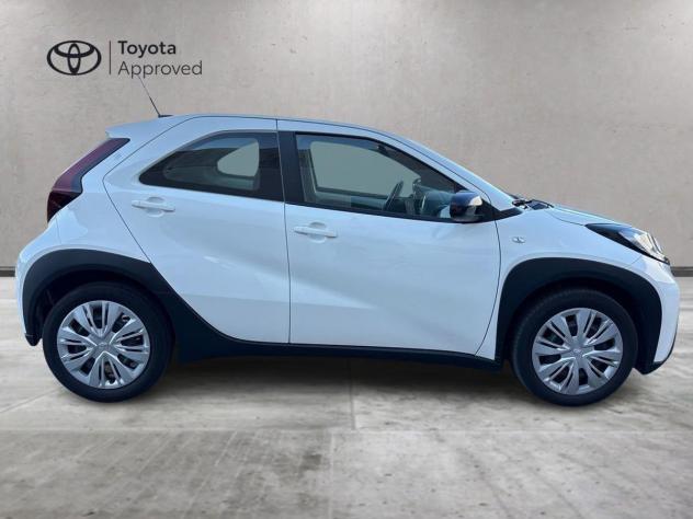 Toyota Aygo X 1.0 VVT-i 72 CV 5 porte Active S-CVT - Foto 7