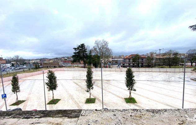 Appartamento in bifamiliare, libero su 4 lati posto - Foto 8