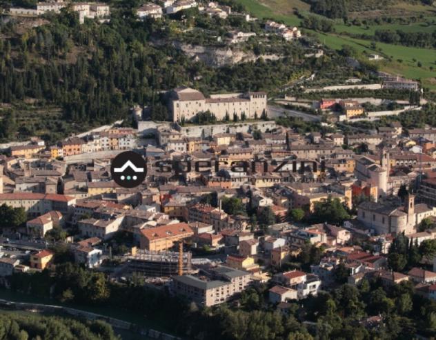 In posizione riservata ma facilmente raggiungibile dalle principali vie di comunicazione, proponiamo in vendita una caratteristica porzione di casa co - Foto 6