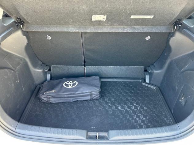 Toyota Yaris 1.5 Hybrid 5 porte Trend - Foto 6