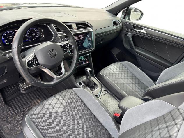 Volkswagen Tiguan 2ª SERIE 2.0 TDI 150 CV SCR DSG 4MOTION R-Line - Foto 8