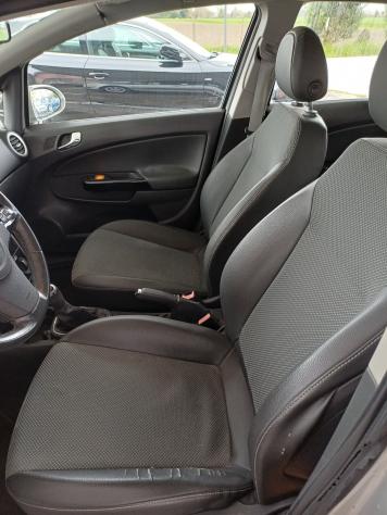 Opel Corsa 1.2 5 porte Easytronic Cosmo adatta a neopatentati - Foto 7
