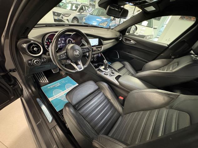 Alfa Romeo Giulia 2.0 280CV AWD Q4 VELOCE - Foto 10