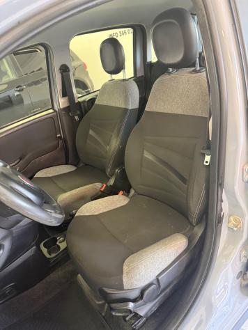 Fiat Panda 1.0 FireFly S&S Hybrid Red - Foto 8