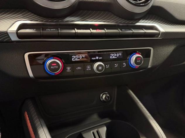 AUDI Q2 35 TDI S-TRONIC IDENITITY BLACK rif. 24058151 - Foto 8