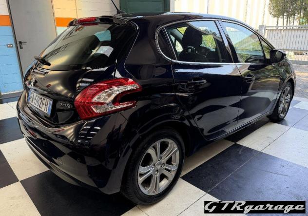 PEUGEOT - 208 - 1.4 HDi 68 CV 5p. Allure - Foto 6