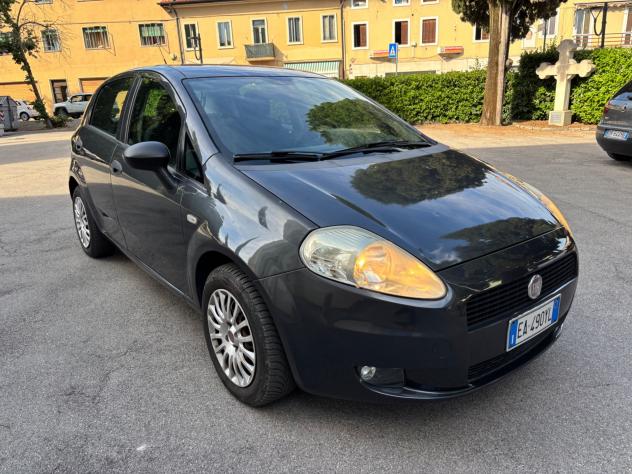 Fiat Punto Classic 1.4 benzina 5 porte - Foto 4