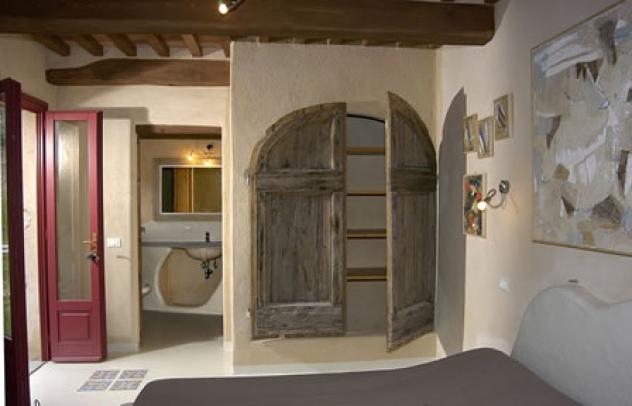 RUSTICO di 14 vani e di 360 mq (CAMAIORE) rif. 1094 - Foto 5