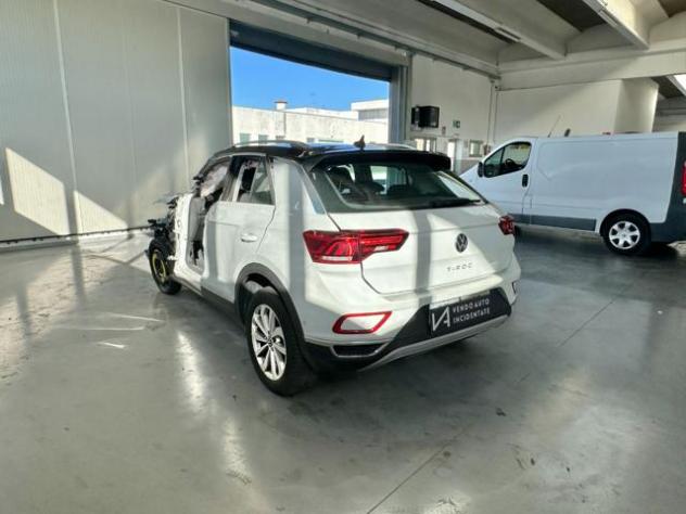 VOLKSWAGEN T-Roc 1.0 TSI STYLE rif. 24179611 - Foto 5