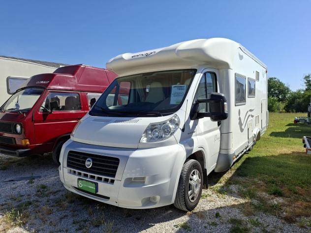 CAMPER ELNAGH DUCATO SEMINTEGRALE SEMIDINETTE BASCULANTE LETTO MATRIMONIALE GARAGE CLIMATIZZATORE FOTOVOLTAICO CAMPEGGIO USATI GENERALI 1690 - Foto 2
