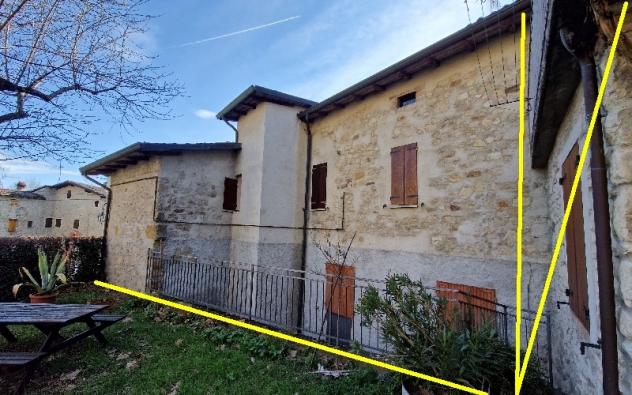 PORZIONE RISTRUTTURATA CON ASCENSORE - Foto 2
