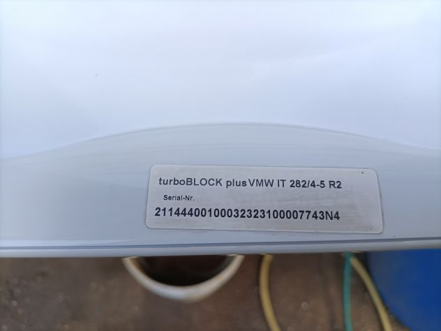 Caldaia Vaillant VMW 282 camera stagna gas metano - Foto 2