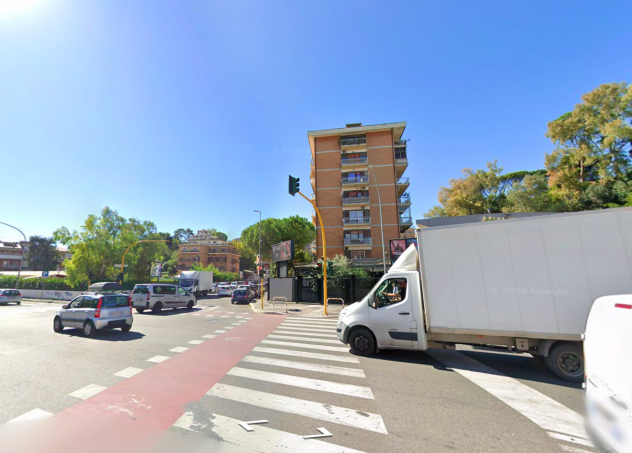 BATTISTINI MONOLOCALE ARREDATO