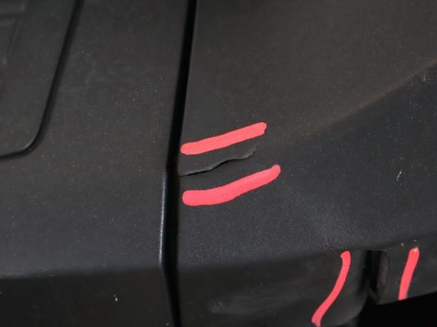 105802313252 PARAURTI ANTERIORE IVECO DAILY 3.0 (2019) RICAMBIO USATO DANNEGGIATO - Foto 5
