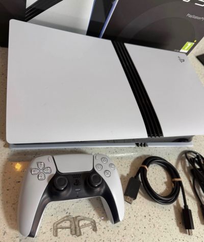 ๐ฎ PS5 Pro 2TB โ Ottime condizioni | In vendita - Foto 4