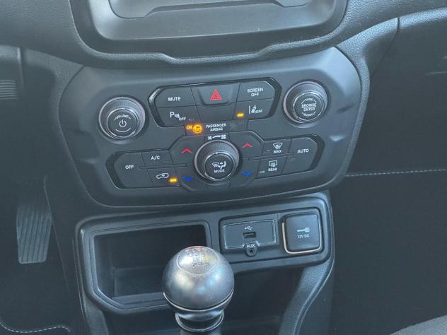 Jeep Renegade 1.6 Mjt 130 CV Limited - Foto 7