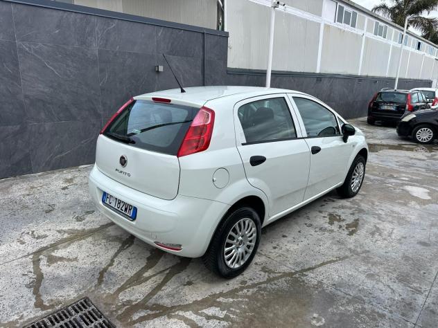 Fiat Punto 1.4 8V 5 porte Natural Power Lounge - Foto 6