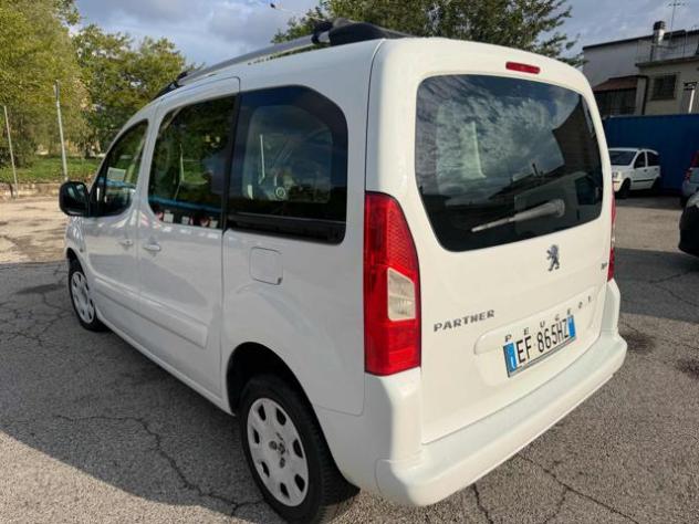 PEUGEOT Partner Tepee 1.6 HDi 92CV Premium senza lavoro da fare rif. 24108576 - Foto 10